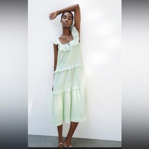 Zara xs embroidered dress